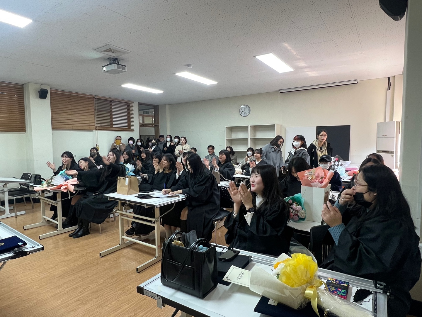 KakaoTalk_20230414_000451708_03.jpg