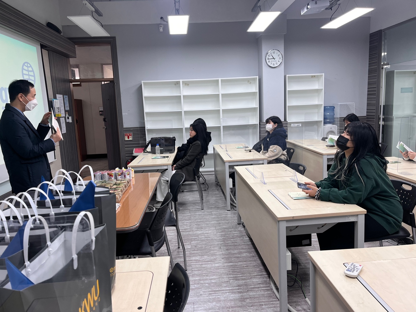 KakaoTalk_20230414_001721961_06.jpg